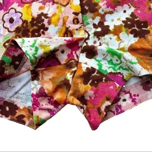 J. CREW WOMENS FLORAL SHORTS•BEAUTIFUL COLORFUL SUMMER SHORTS •BOTTON IS LOOSE• - Picture 5 of 8